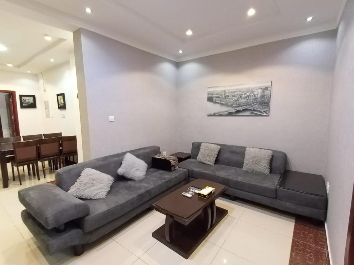 Celine Al Motamaiza Furnished Apartment DDjeddah Extérieur photo